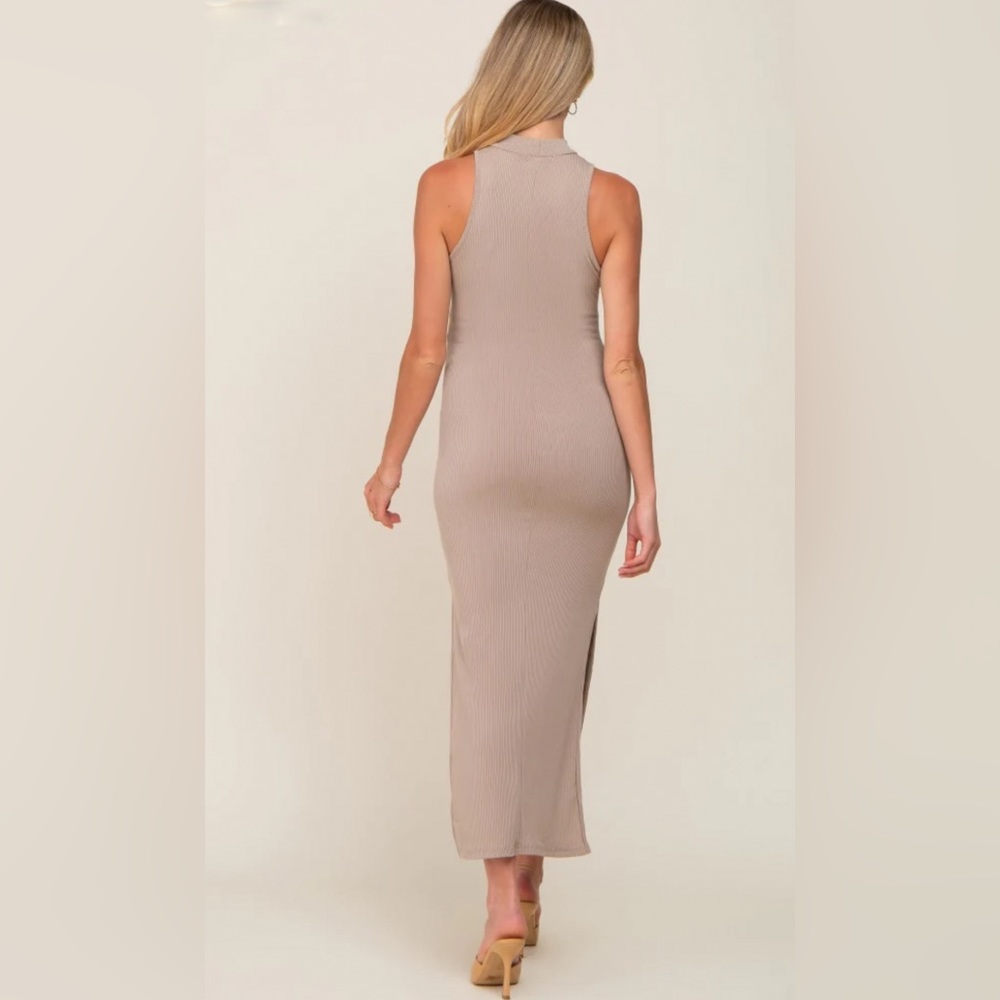 🛍️ PinkBlush Taupe Ribbed Side Slit Maternity Maxi Dress - Picture 3 of 3